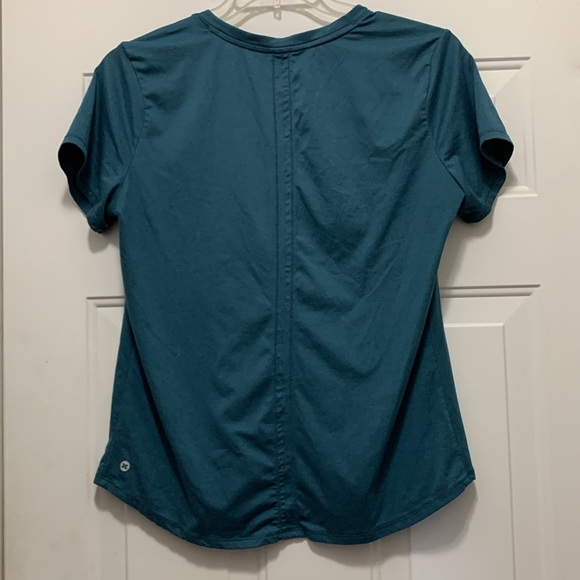 FREE RBX Teal V-Neck Women's Athletic Top Size Large - Picture 3 of 3